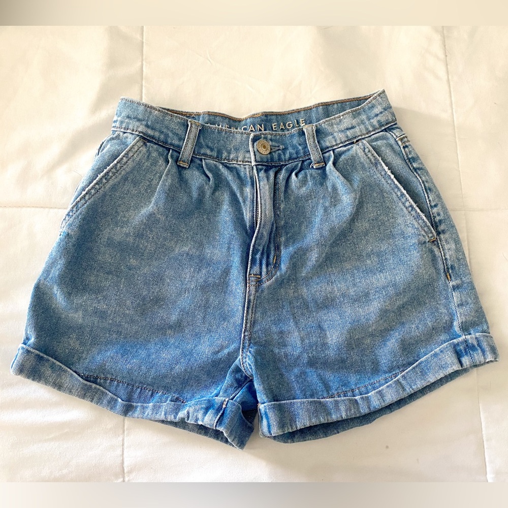 #1 W SHORTS - super adorable shorts for summer outfits and vacations!!